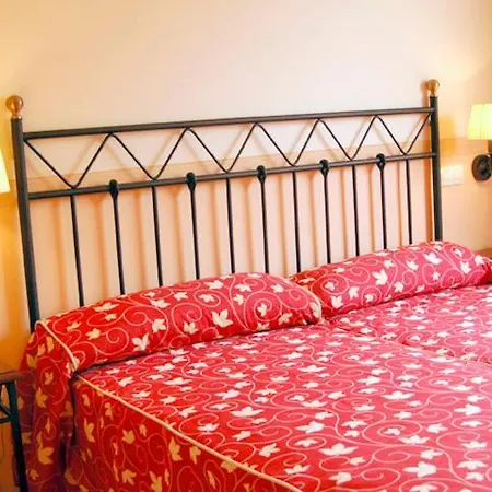 Hotel El Prado De Merinas 3*