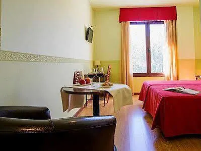 El Prado De Merinas Hotel 3*