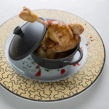 El Prado De Merinas Hotel 3*