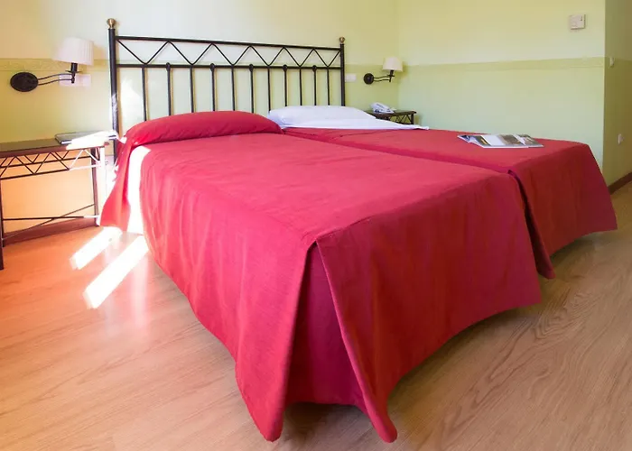 Hotel El Prado De Merinas 3*